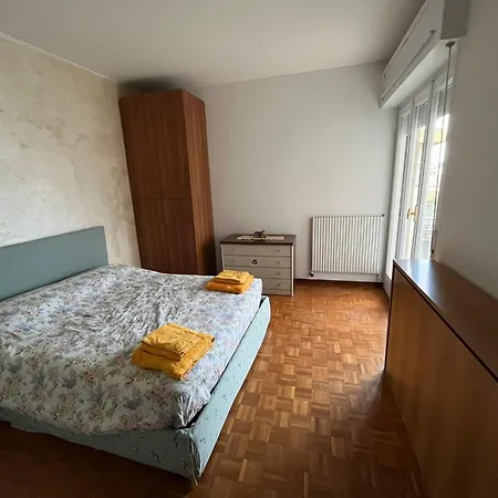 Ampio Zona San Martino Apartmán *